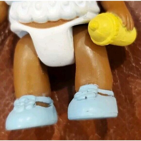 LCB Learning Curve Dollhouse Baby Girl Bottle Replacement Toy Blue White Rare - Picture 8 of 11